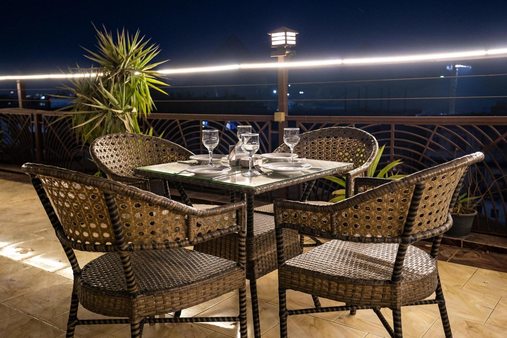 Hotel Pyramids Gem Plaza Kafret el-Gabal Exterior foto
