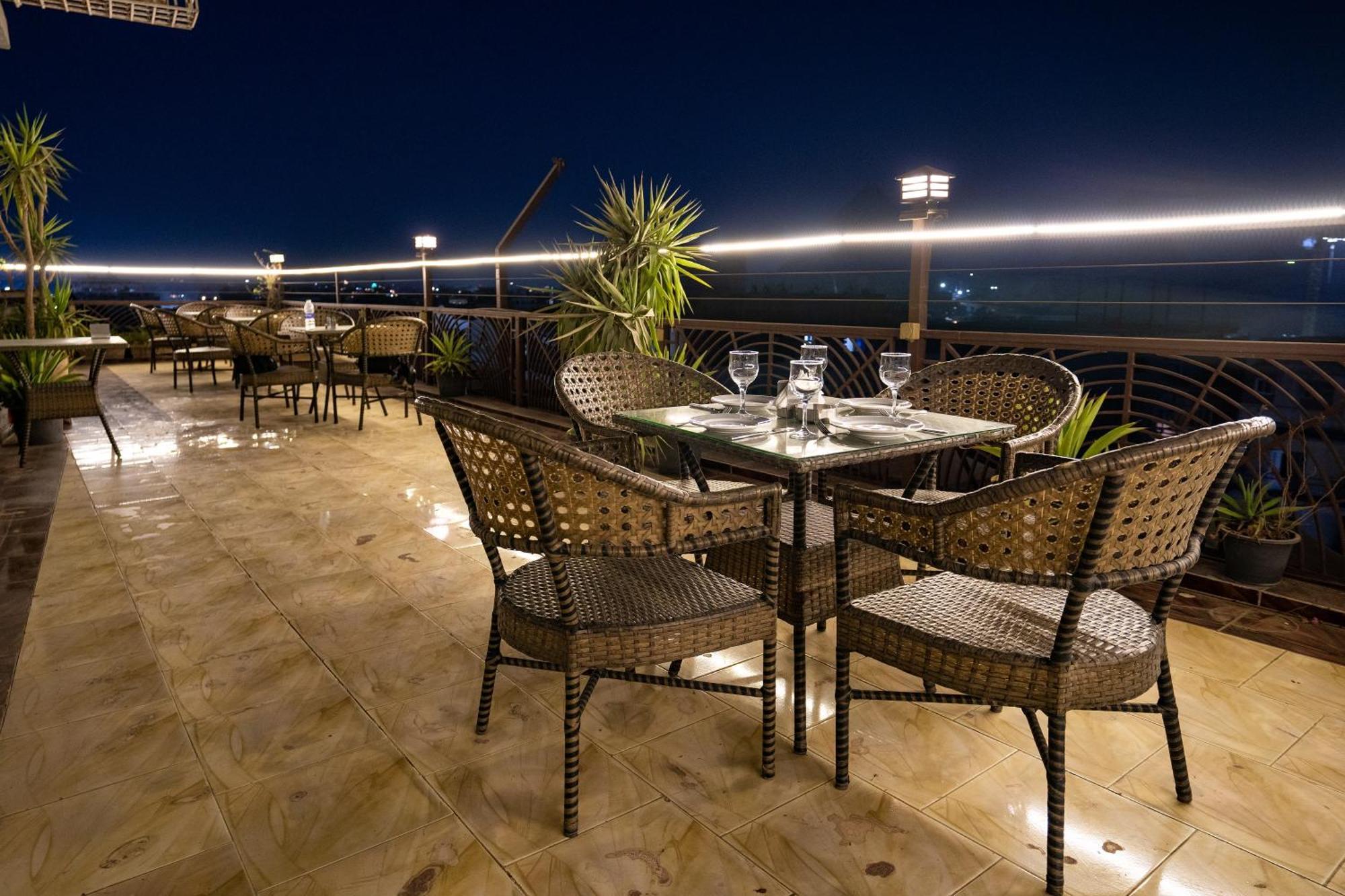 Hotel Pyramids Gem Plaza Kafret el-Gabal Exterior foto